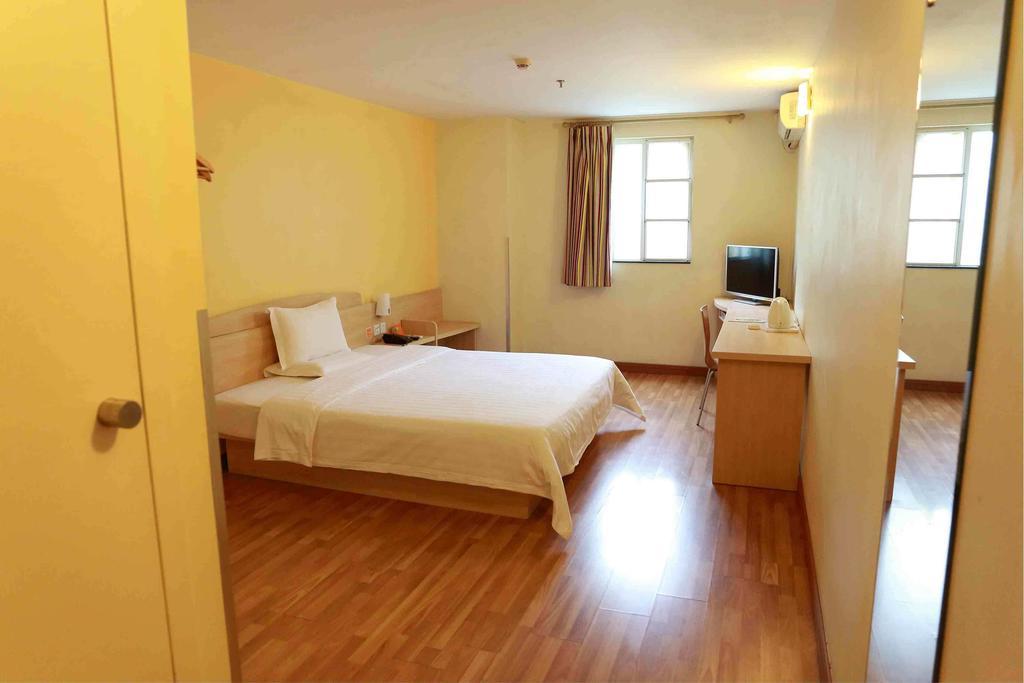 7Days Inn Guiyang Posts And Telecommunications Building Guiyang (Guizhou) Room photo